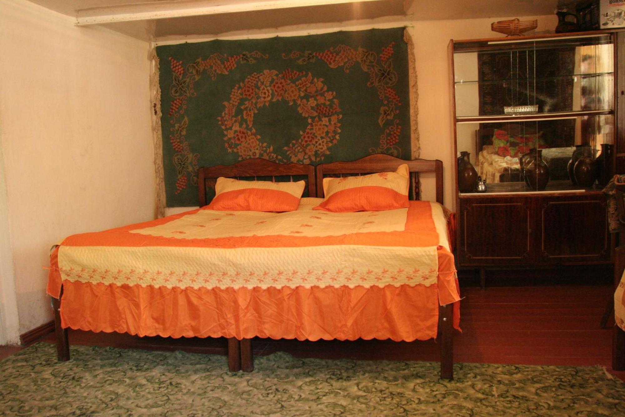Guest House Nazy Kazbegi Exterior foto